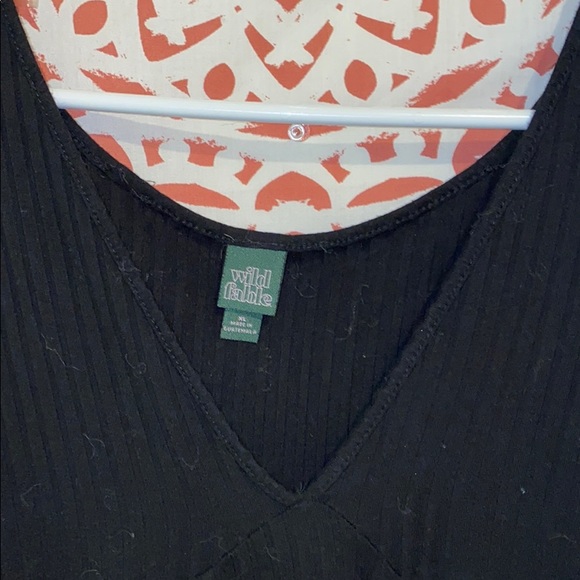 Plunging crop top - Picture 2 of 3